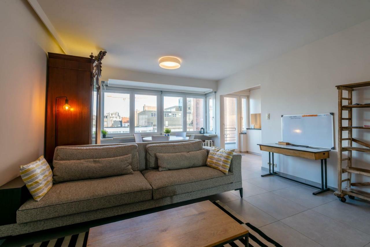 Modern Apartment With Free Parking Ostende Extérieur photo