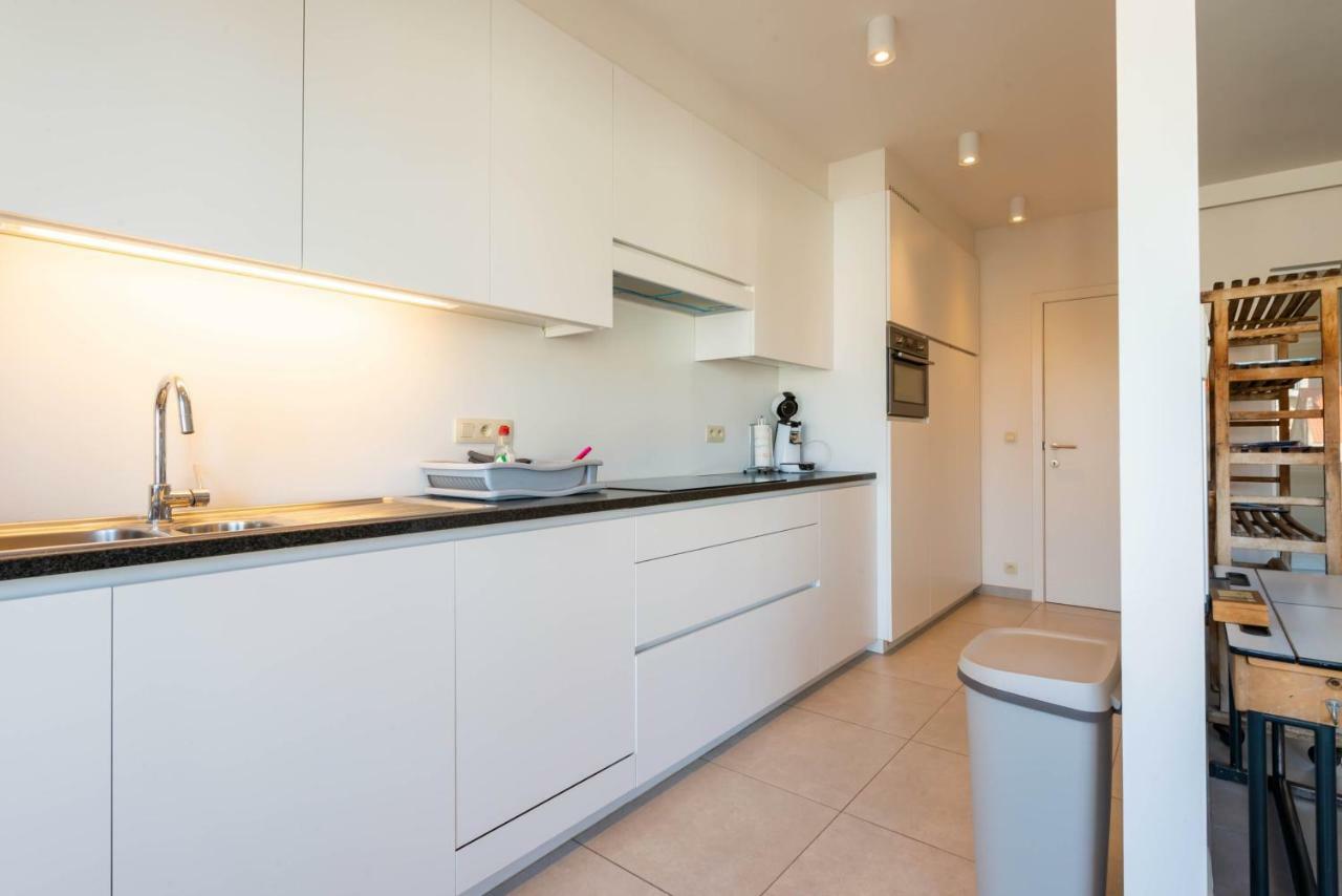 Modern Apartment With Free Parking Ostende Extérieur photo