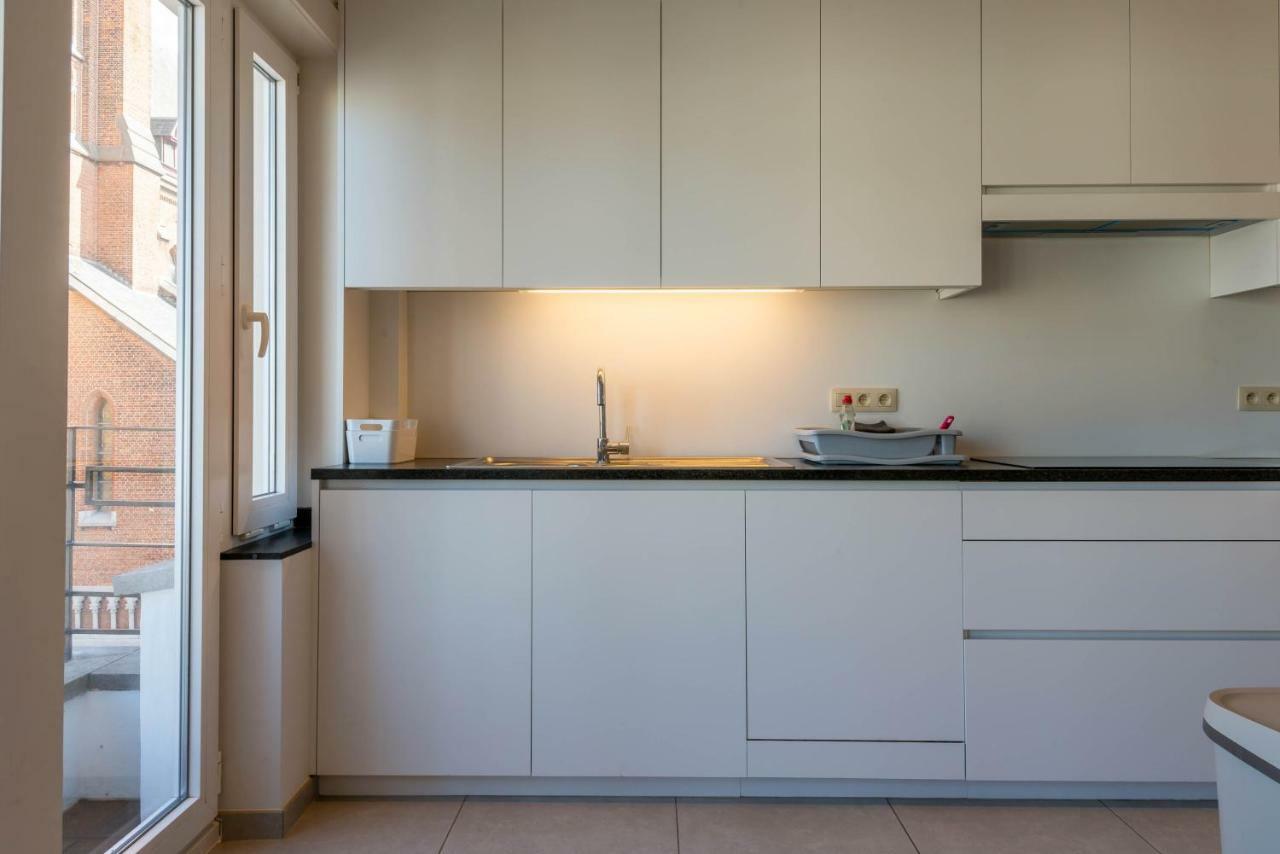 Modern Apartment With Free Parking Ostende Extérieur photo
