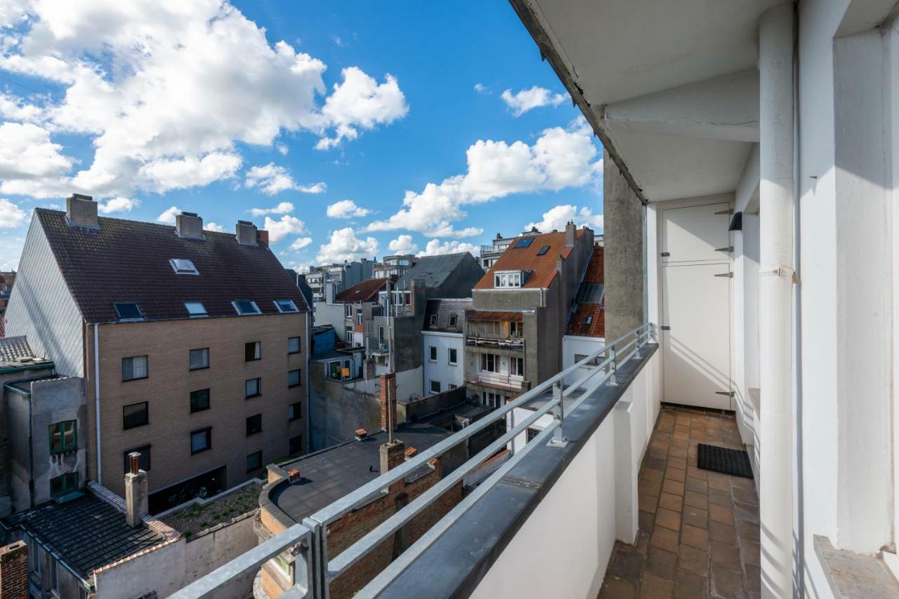 Modern Apartment With Free Parking Ostende Extérieur photo